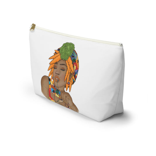 Fanm Kawòt White Pouch