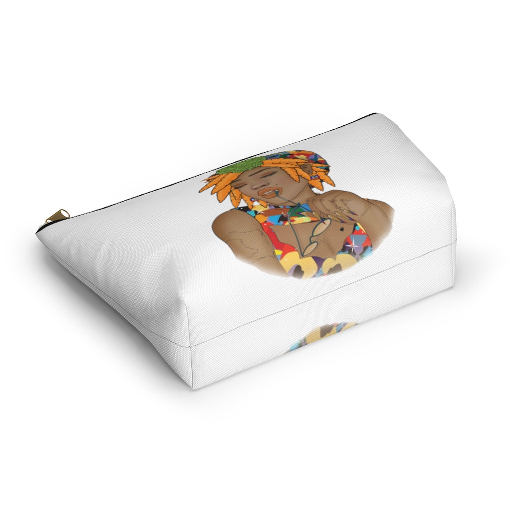 Fanm Kawòt White Pouch